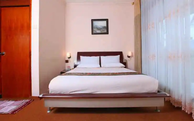 Sindang Reret Hotel and Resto Ciwidey