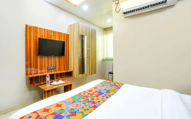 Fabhotel The Palacio