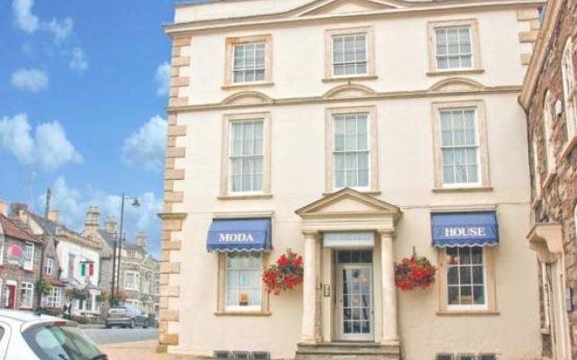 The Moda House