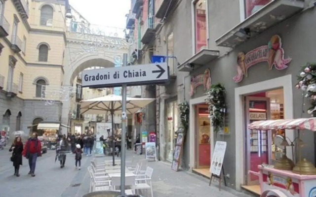 Gradoni Chiaia Art and Bed