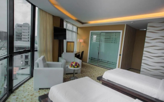 Diamond Hotel