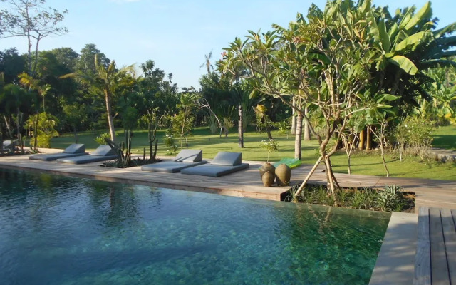 Serenity Riverside