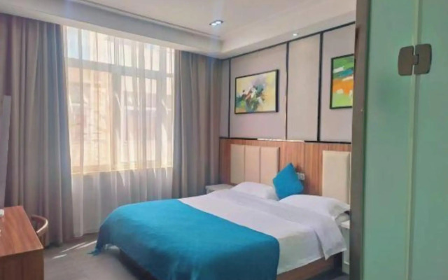 Molly Hotel (Zhengzhou Zhacheng Subway Station Branch)