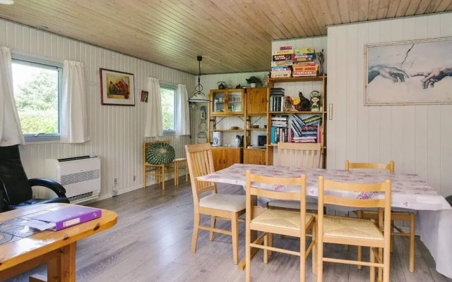 6 Person Holiday Home in Eskebjerg-by Traum