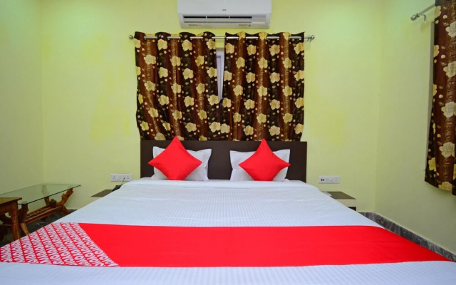 OYO 30742 Amita Guest House