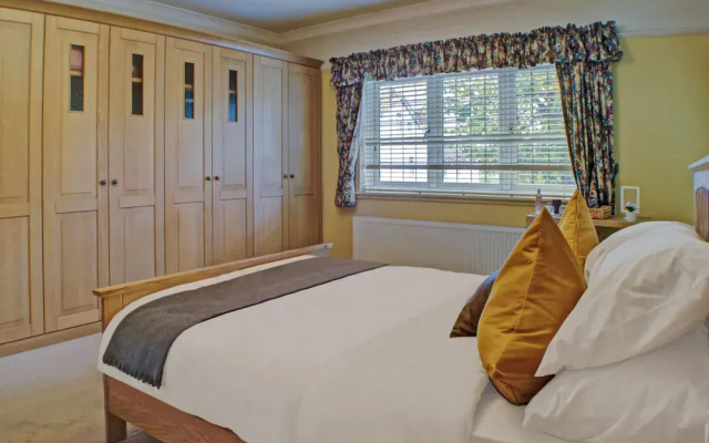 OYO Wayside Hotel