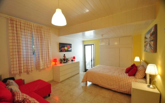 Paradise House by Hello Apartments Sitges