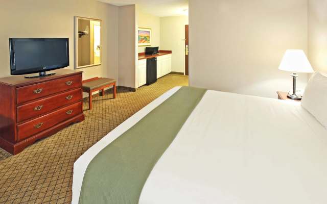 Holiday Inn Express Hotel & Suites Camden by IHG