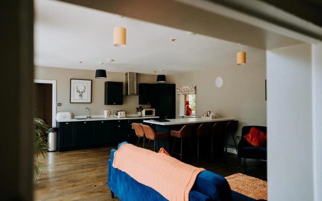 The Stables Apartment at Cefn Tilla Court, Usk