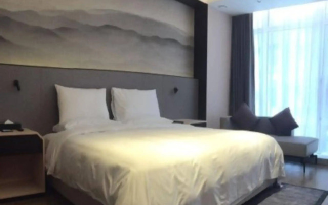 Mercure Hotel Dalian-Friendship Square