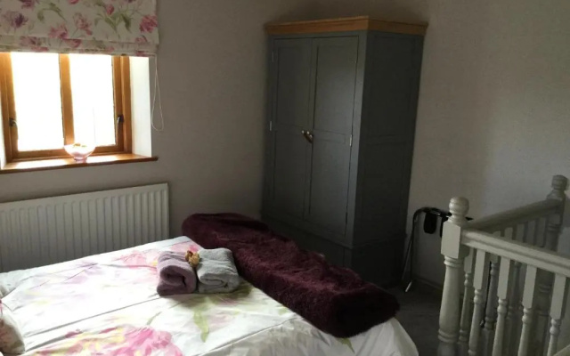 Storws Y Gorlan Shepherd's Hut