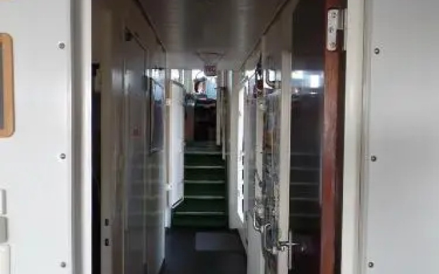 Boot Tertius