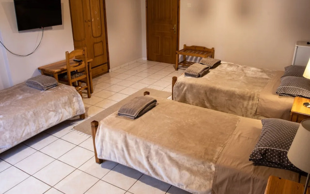 Hotel Defkalion