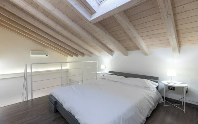 Blue Diamond Suite