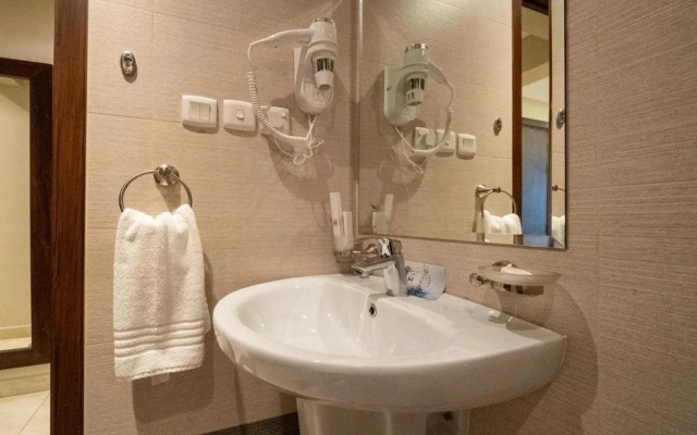 Апартаменты Dyafa Luxury — Serviced