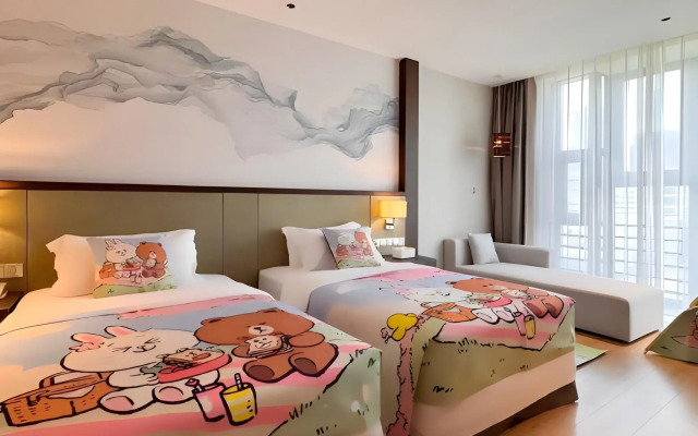 Lia Charlton Hotel Shenzhen