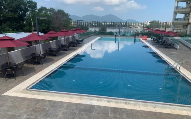 Marina heights hotel residence