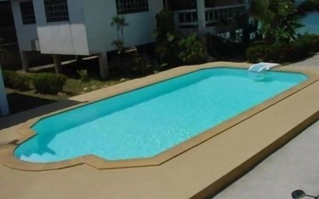 New Sunrise Village Bang Po Beach