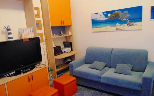 M244 - Marcelli, trilocale con terrazzo a 150mt dal mare