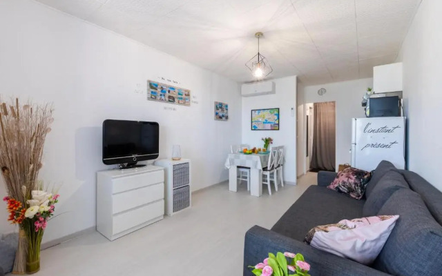 Le Marineland Studio Cosy clim Parking Privé Proche mer