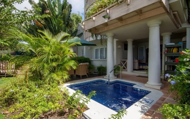 Reeds House 5-surfs Up by Blue Sky Luxury