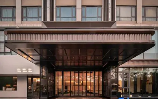 Tongxiang Weijia Hotel (Renmin Road1581)