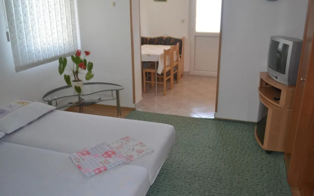Apartments Janez