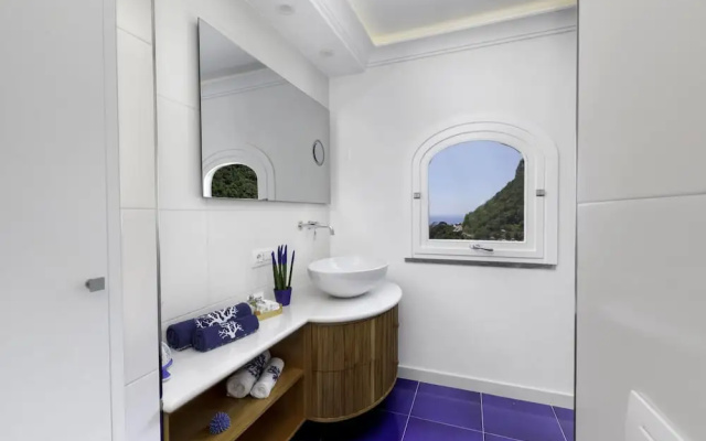 Scrigno in Positano With 1 Bedrooms and 1 Bathrooms