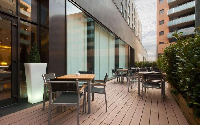 DoubleTree by Hilton Hotel Girona вид на фасад