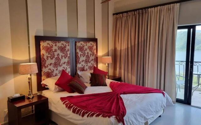 Lodge On The Lake and Wellness Spa