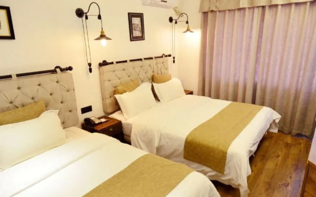 Milan Hotel