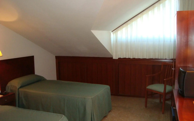 Hotel Bahia Bayona