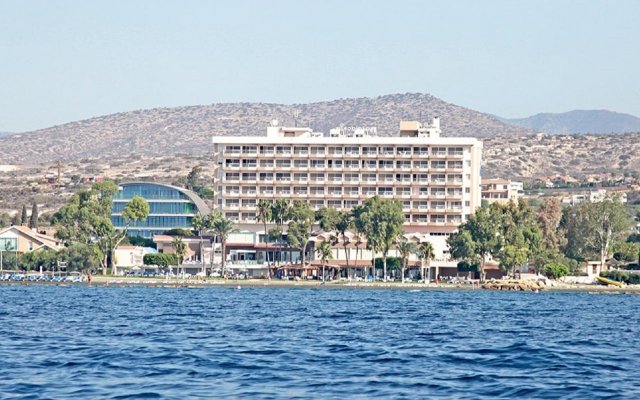 Poseidonia Beach Hotel in Limassol, Cyprus from 141$, photos, reviews - zenhotels.com hotel front