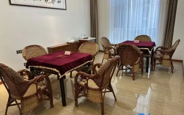 Jinzun Holiday Hotel
