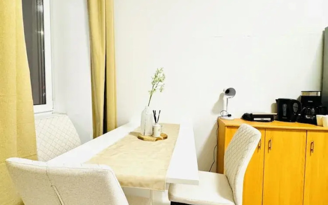 Affordable Studio Apt Near Ottakring