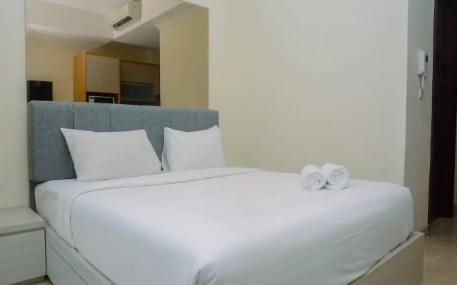 Pleasant and Simply Studio Room Menteng Park Apartment