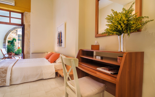 Villa Maroulas