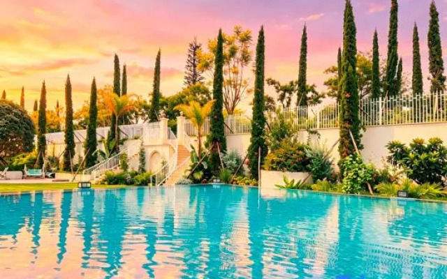 Kunming Shanhaijing Garden · SKANDURA Hotel (Dianchi Lake)