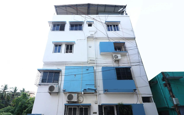 Verb Inn By OYO Rooms