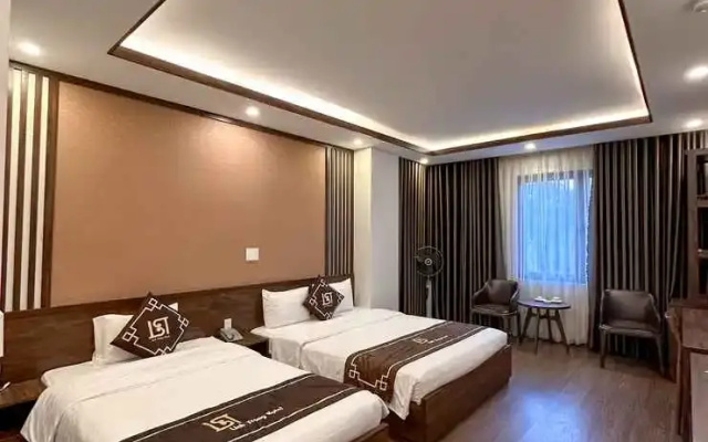 Linh Trang Ha Long Hotel