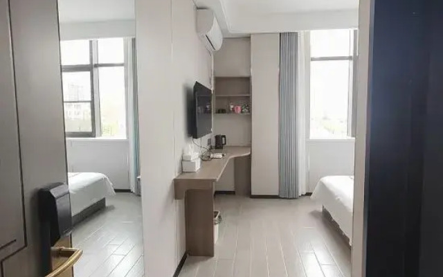 Lime Business Hotel