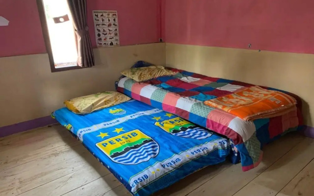 Hotel O Desa Wisata TarajuNearGunung Panggung
