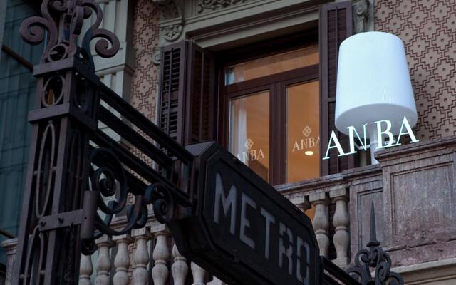 Отель Anba Bed & Breakfast Deluxe Барселона вид на фасад