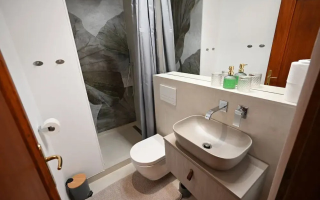 Seaside Escape Rovinj Old Town Apartment