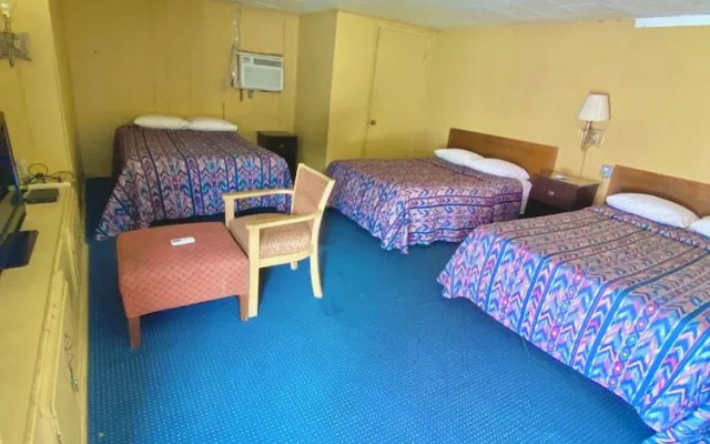 Tropic Motel