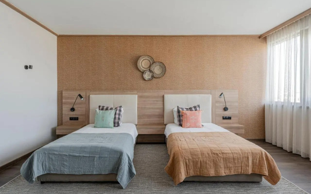 WorkNomads LAB Hotel-Coliving & Coworking