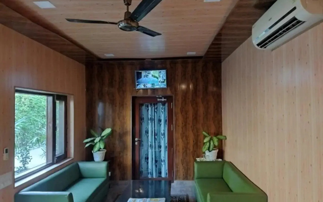 Krishna Wilderness Retreat