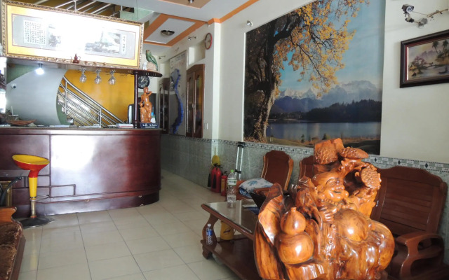 Anh Tram Hotel