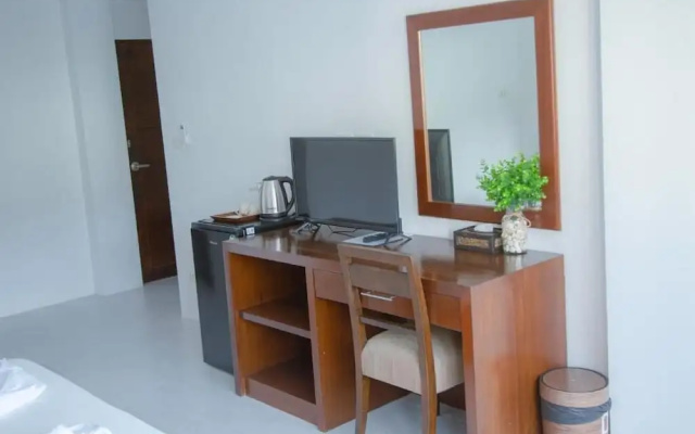 RoomQuest Kalim Beach