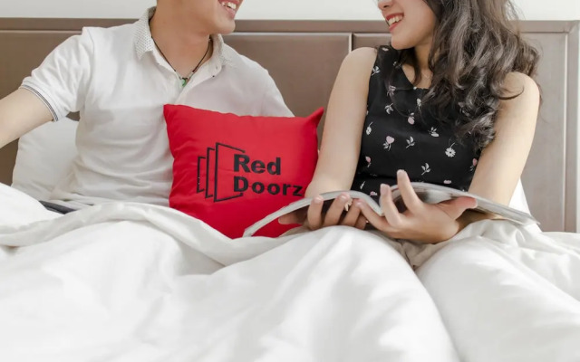 RedDoorz Plus near SoMa Rajawali Palembang